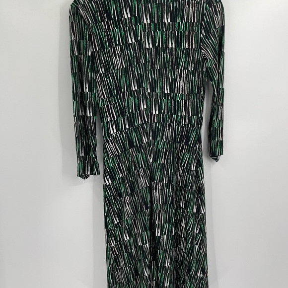 Hugo Boss Black White Green Emerald Surplice Neckline Viscose Dress Size Xs - Picture 6 of 12